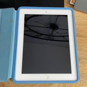 Apple iPad 3 32gb, wifi. in good working condition